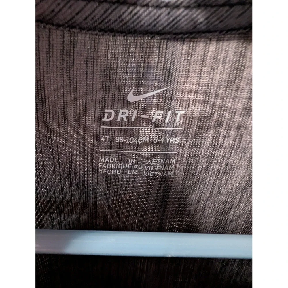 Nike Dri-FIT Kids 4T Long Sleeve Shirt Heather Gray Swoosh Logo Performance Top